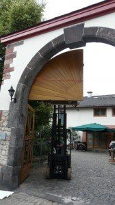 Hoftor Alt, Restaurierung, Schreinerei Haase & Co. Mainz